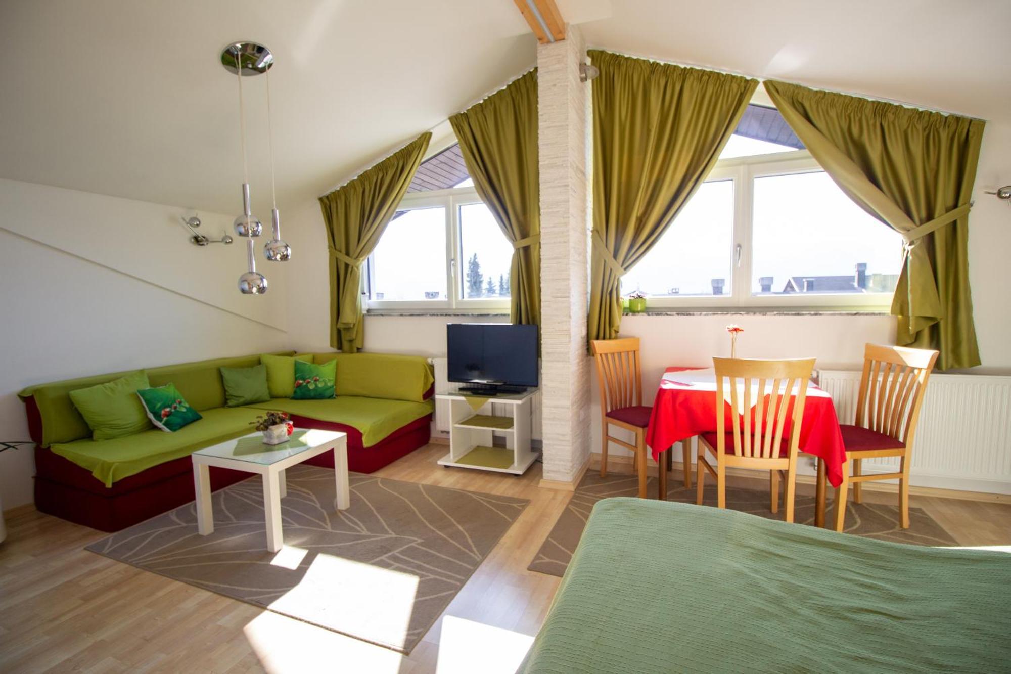 Garden Apartments Jansa Radovljica Værelse billede